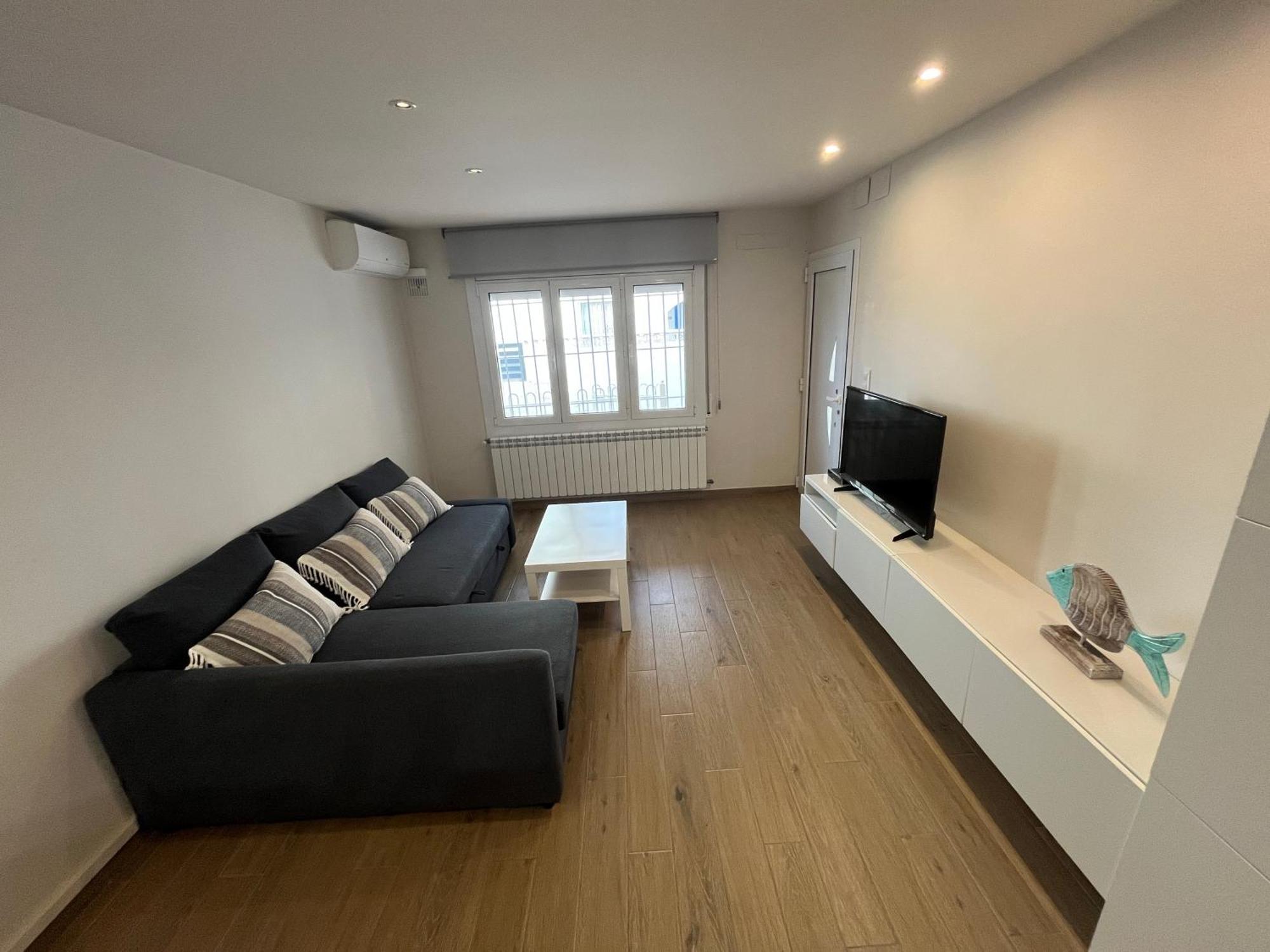 Apartamento En La Playa. Free Parking. Free Wifi L' Escala Esterno foto